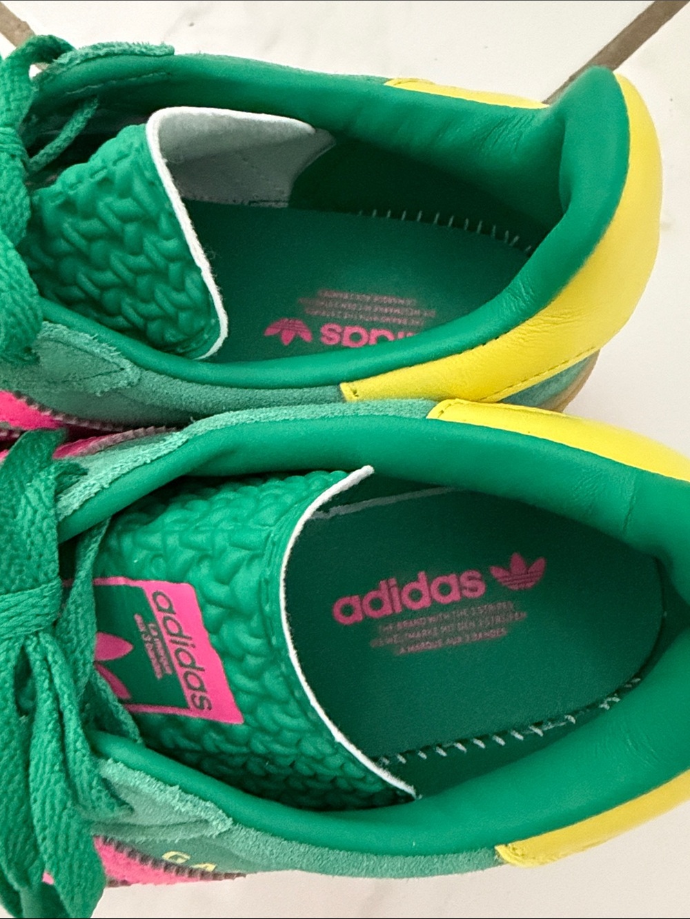 Adidas Gazelle - Picture 2 of 5